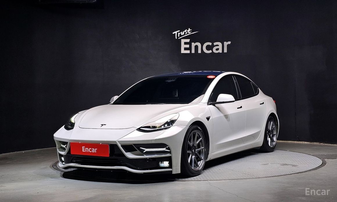 Tesla Model 3 Long Range №2