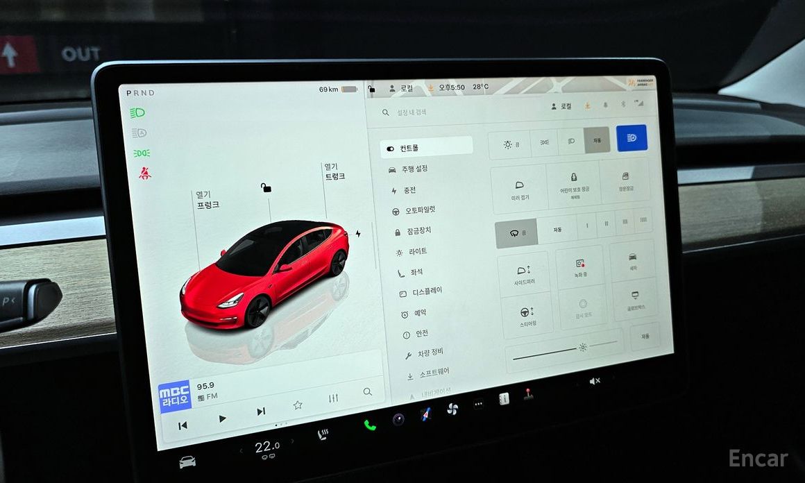 Tesla Model 3 Long Range №17