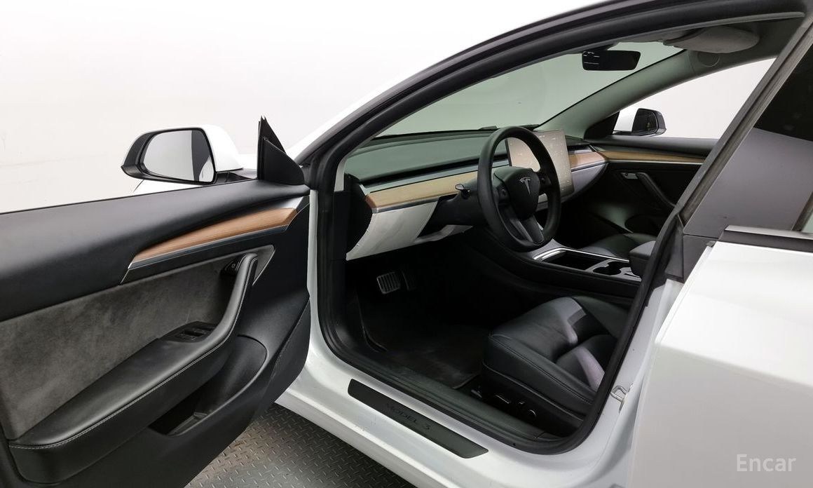 Tesla Model 3 Long Range №11