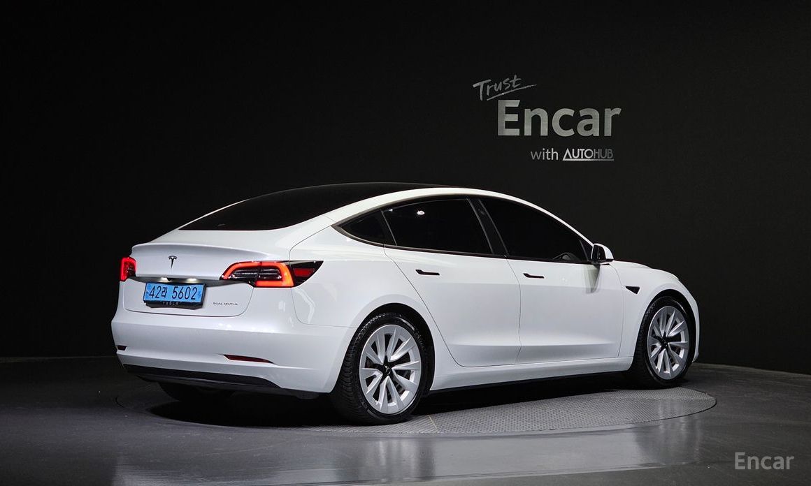 Tesla Model 3 Long Range №3