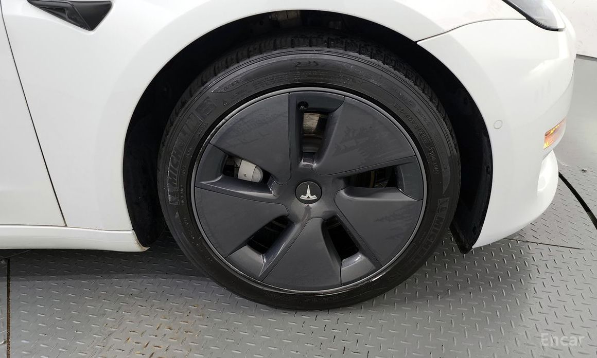 Tesla Model 3 Long Range №6