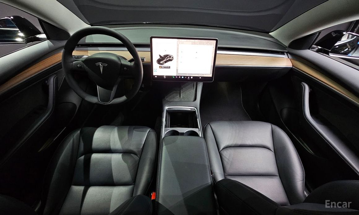 Tesla Model 3 Long Range №8
