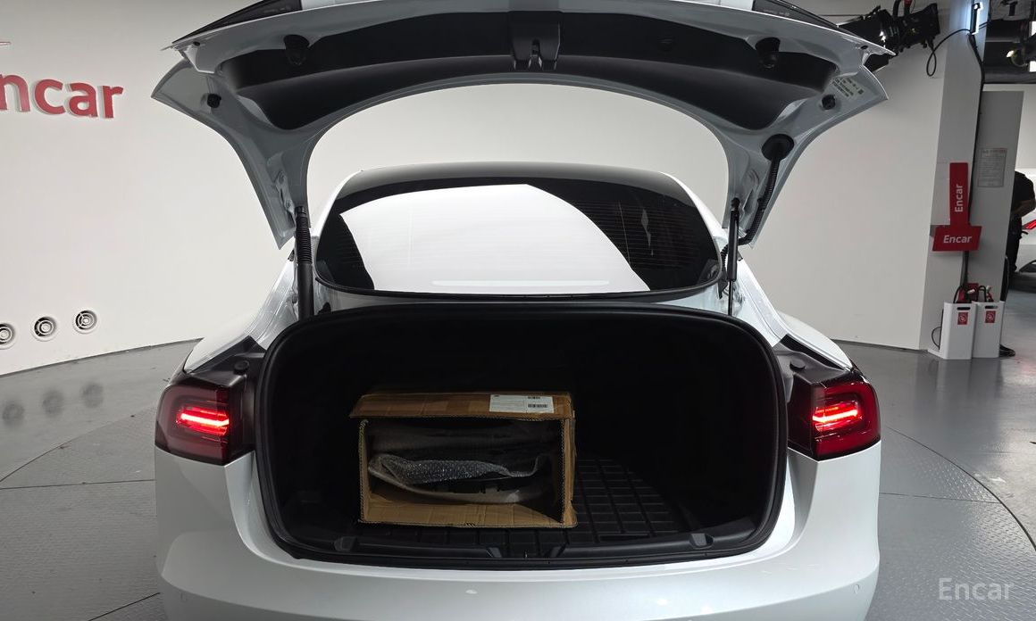 Tesla Model 3 Long Range №21