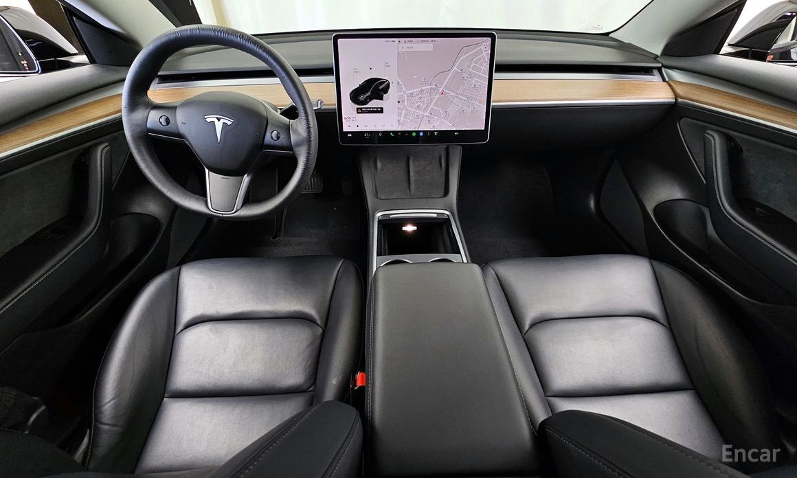 Tesla Model 3 Long Range №8