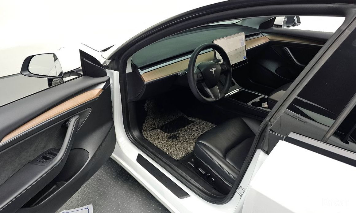 Tesla Model 3 Long Range №12