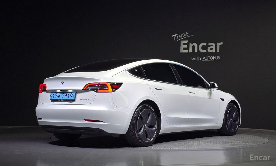Tesla Model 3 Long Range №3