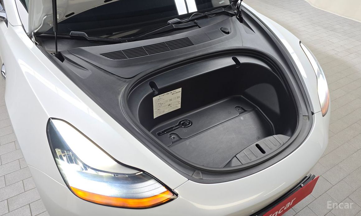 Tesla Model 3 Long Range №7