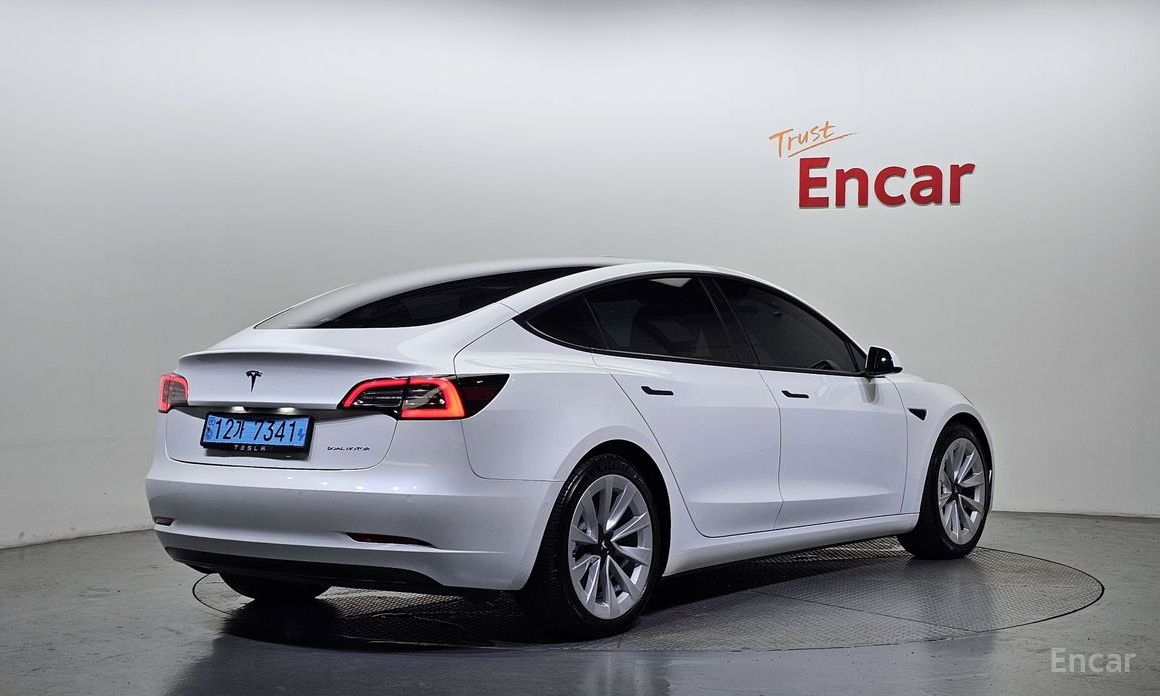 Tesla Model 3 Long Range №3