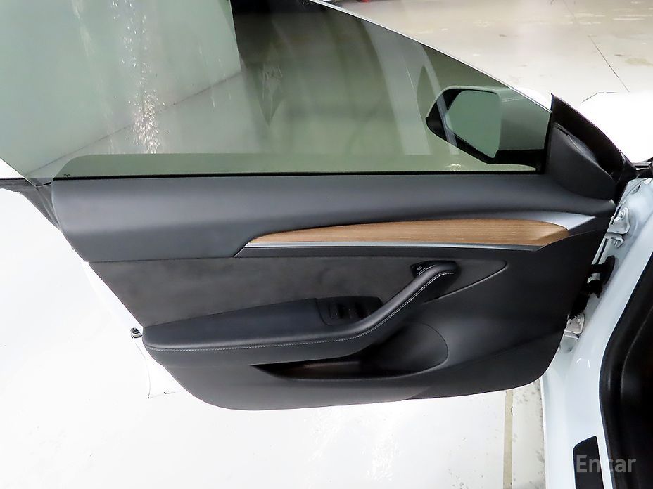 Model 3 Long Range 14