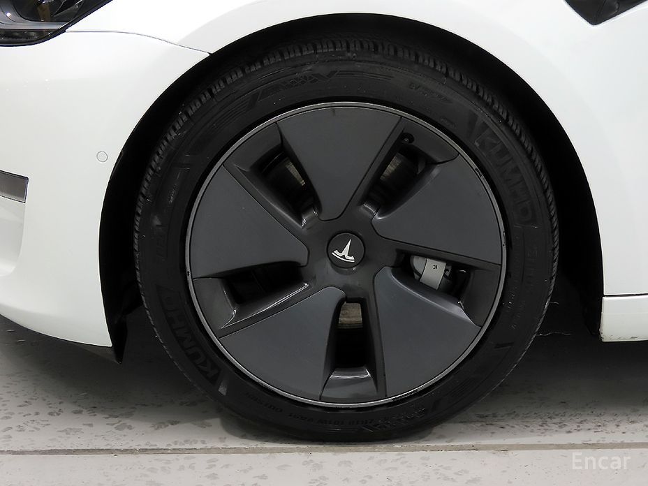 Model 3 Long Range 21