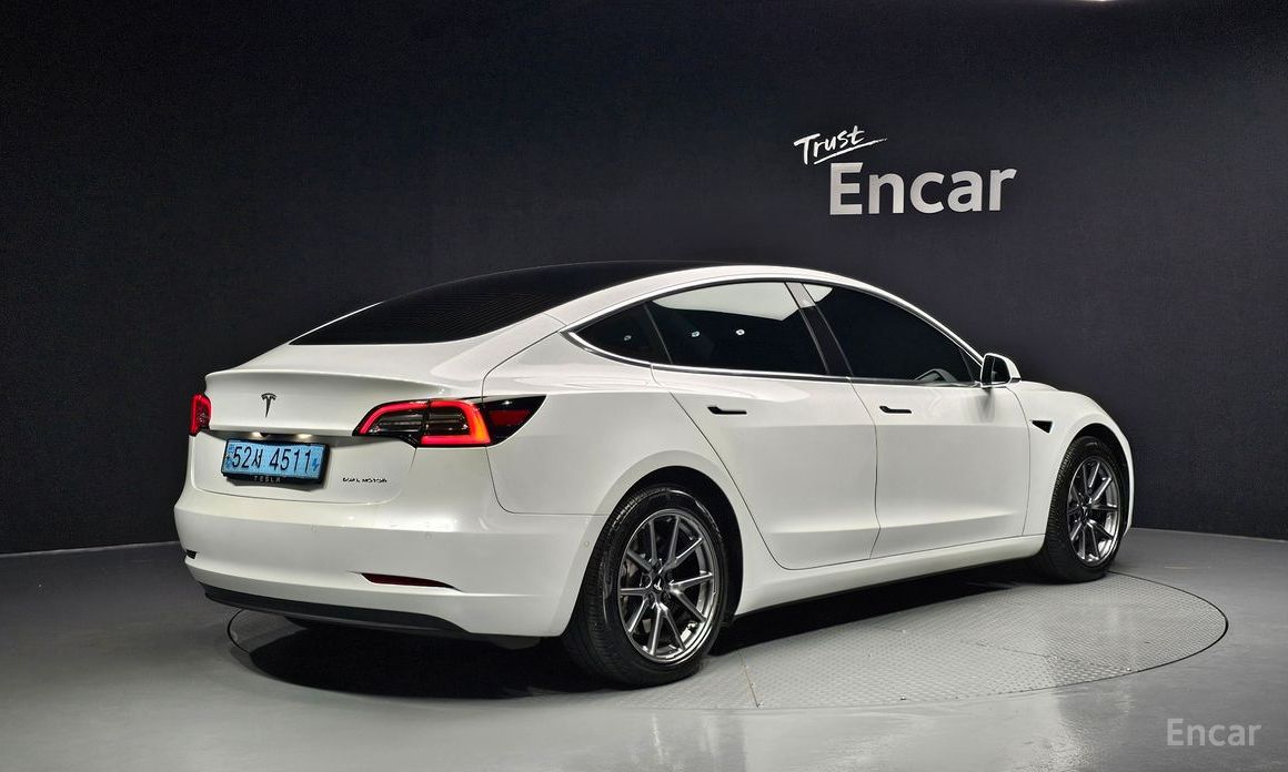 Tesla Model 3 Long Range №3
