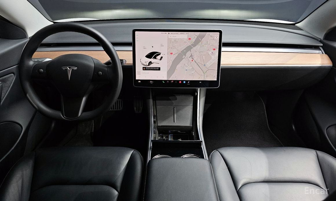 Tesla Model 3 Long Range №8