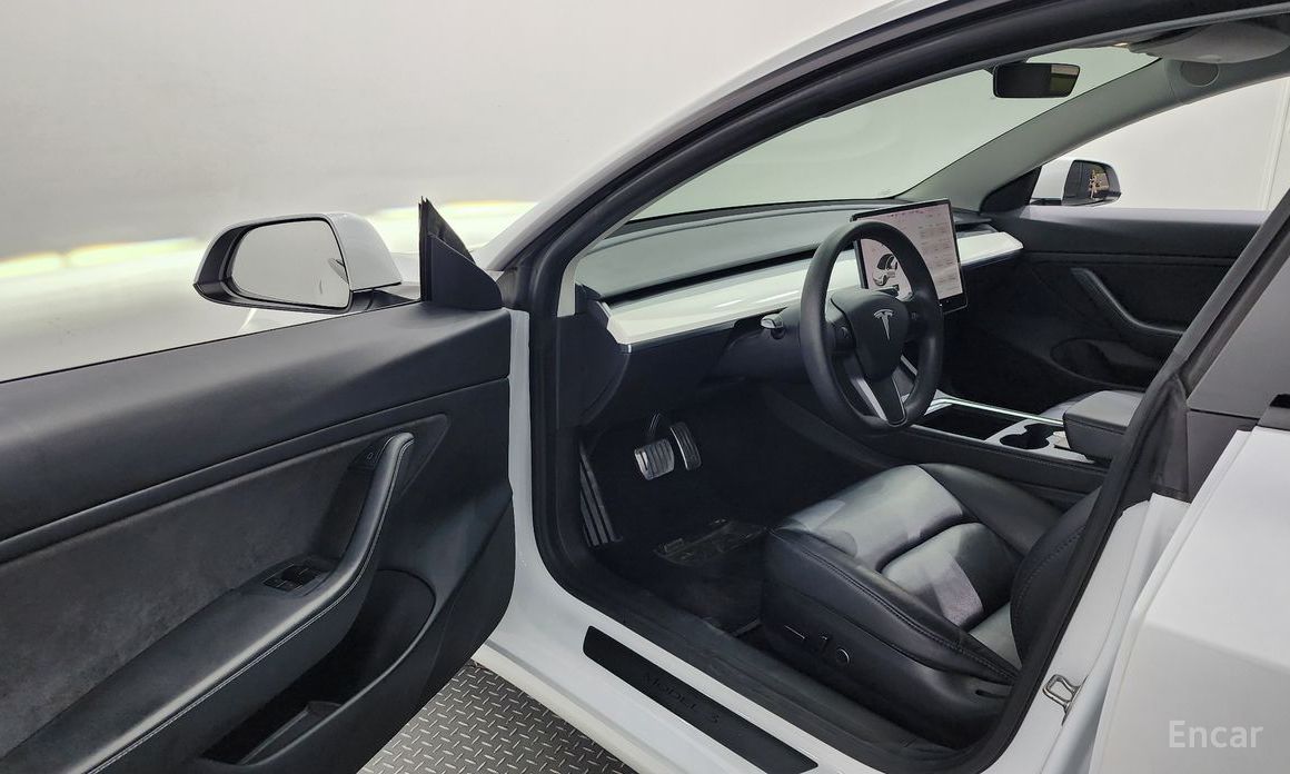 Tesla Model 3 Long Range №11