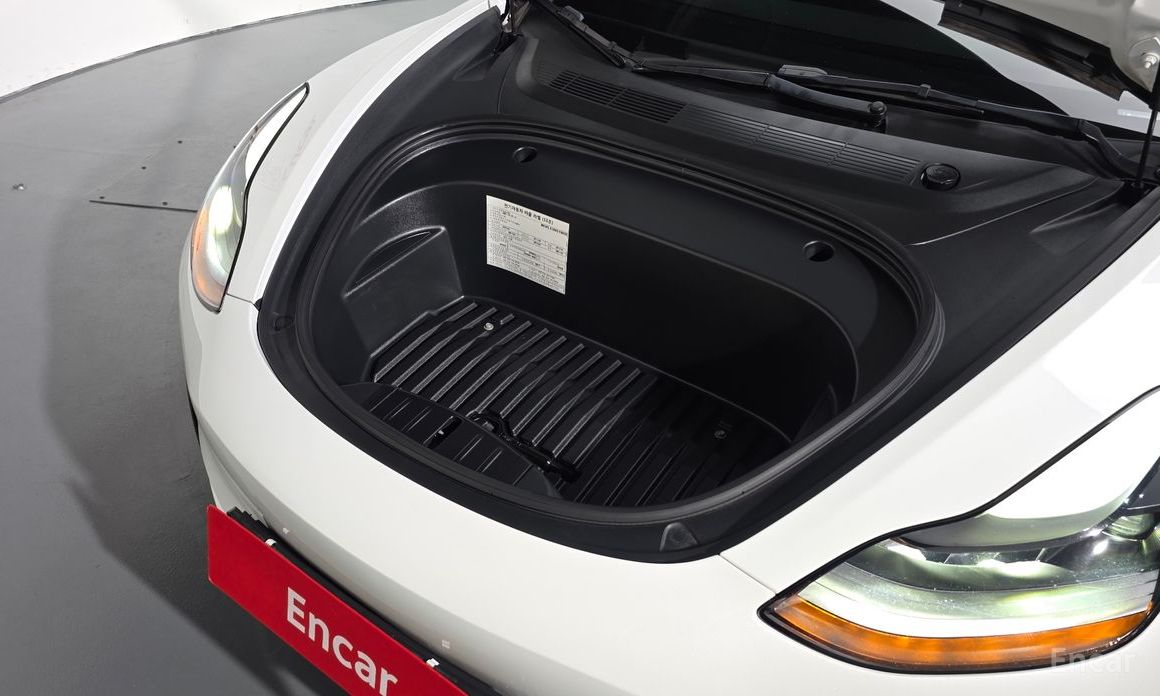 Tesla Model 3 Long Range №6