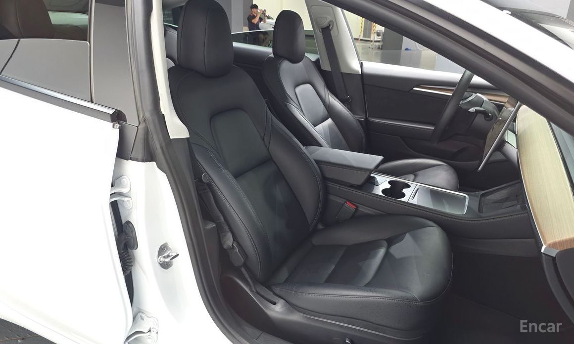 Tesla Model 3 Long Range №10