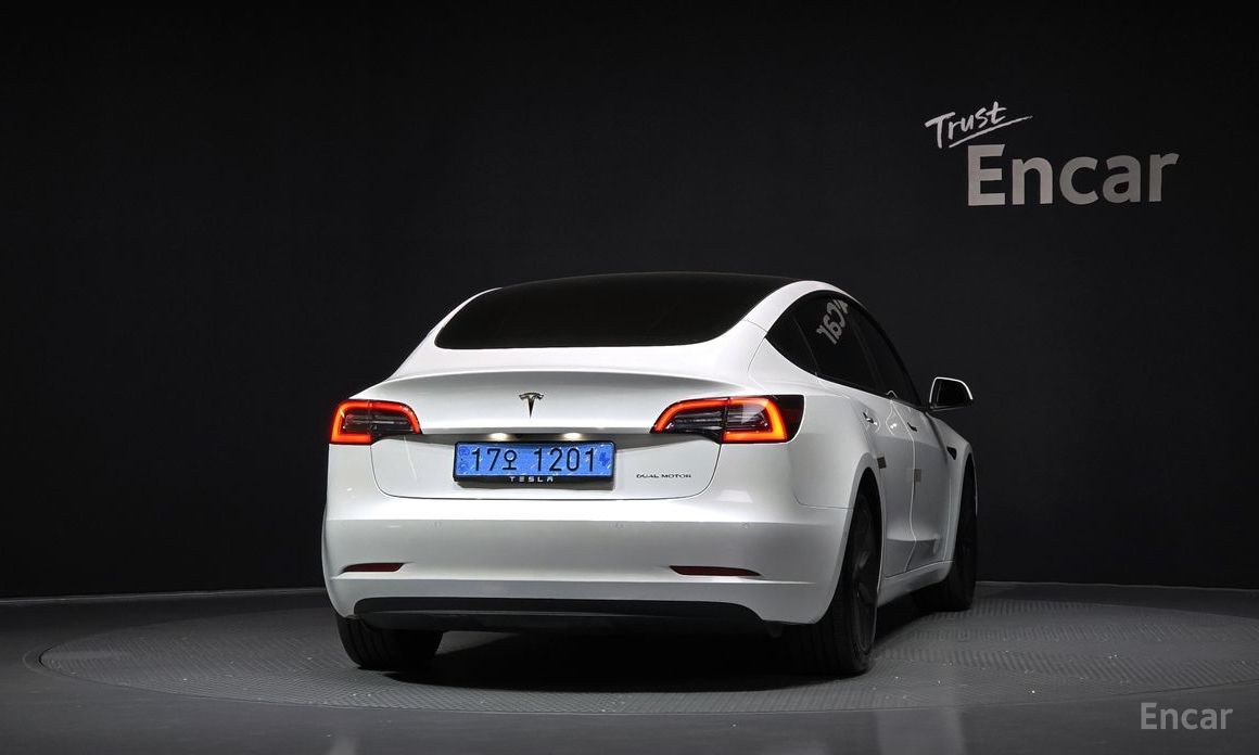 Tesla Model 3 Long Range №5