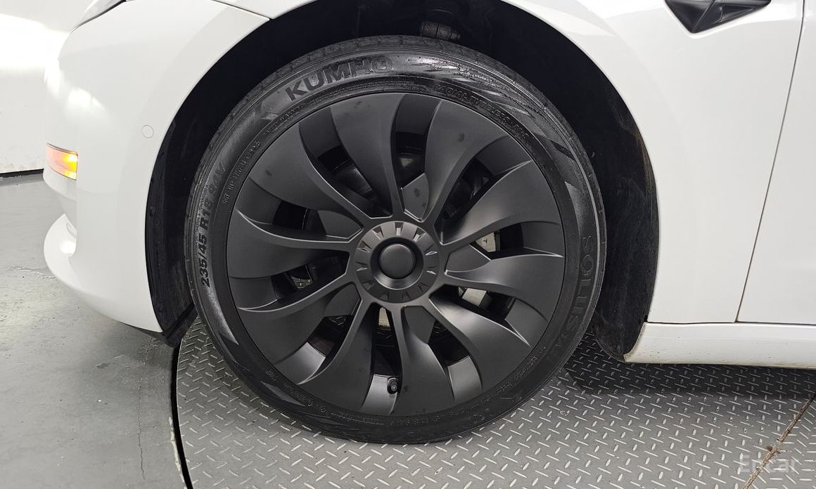 Tesla Model 3 Long Range №6