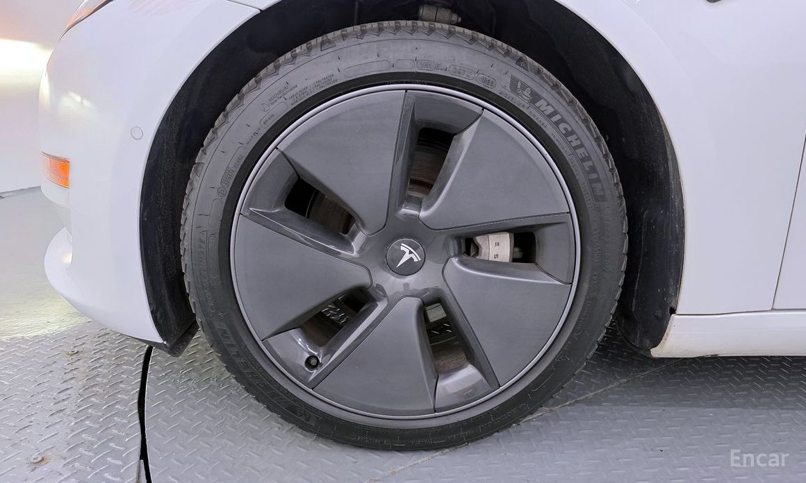 Tesla Model 3 Long Range №6