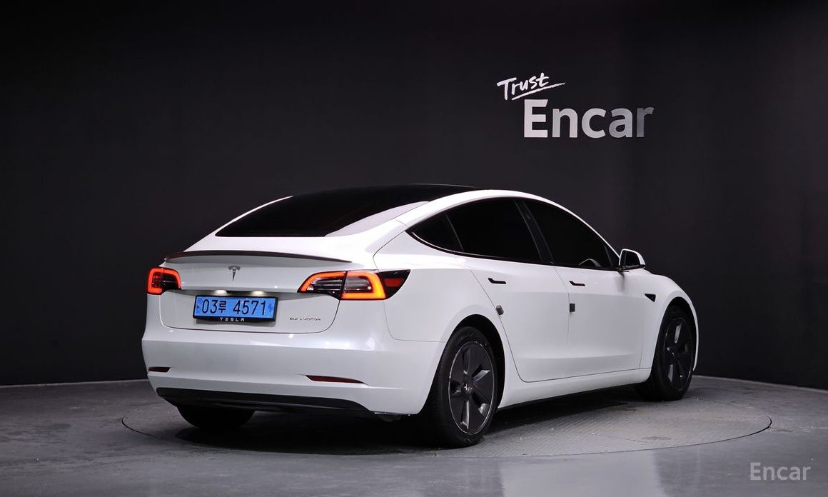 Tesla Model 3 Long Range №3