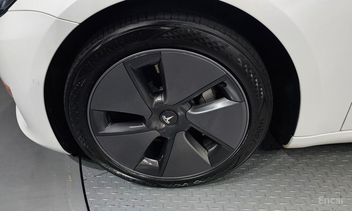 Tesla Model 3 Long Range №6