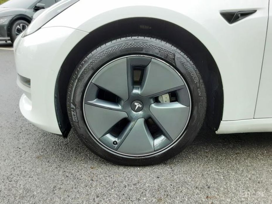Model 3 Long Range 6