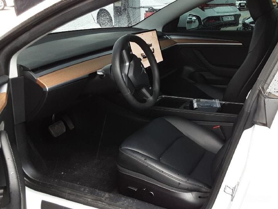 Model 3 Long Range 8