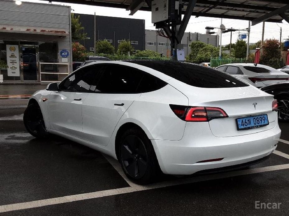 Model 3 Long Range 18