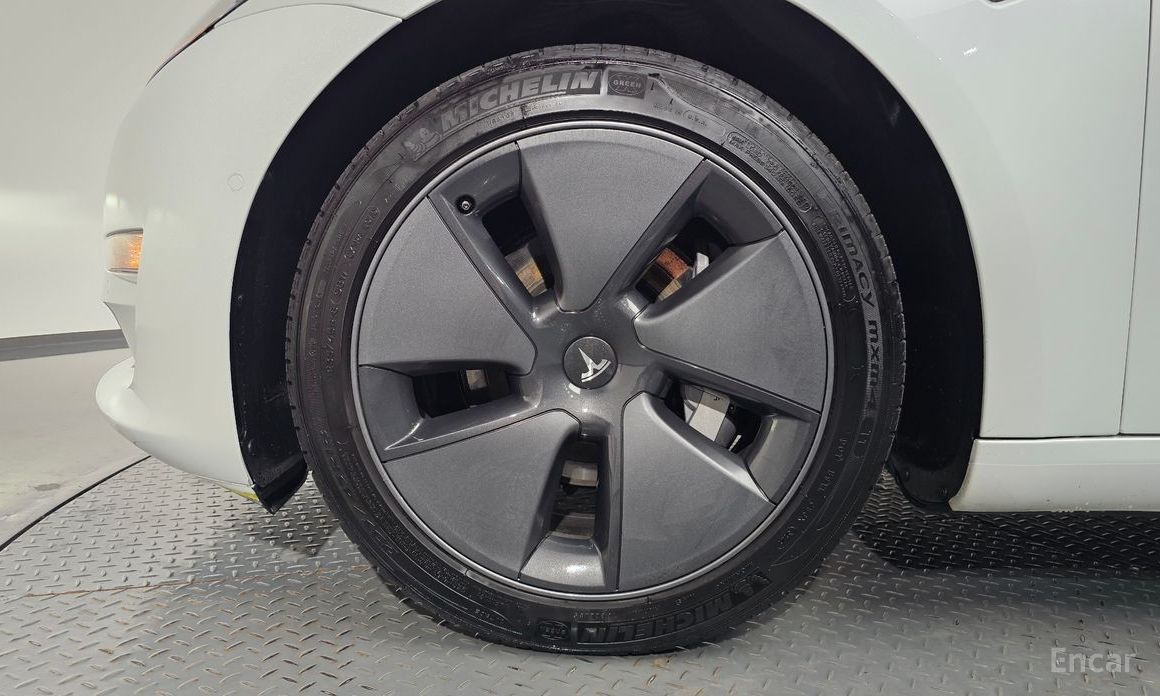 Tesla Model 3 Long Range №6