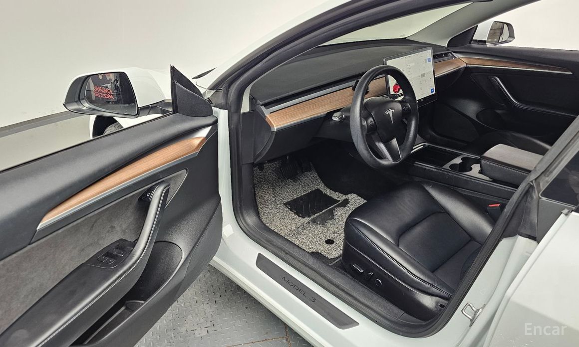 Tesla Model 3 Long Range №12
