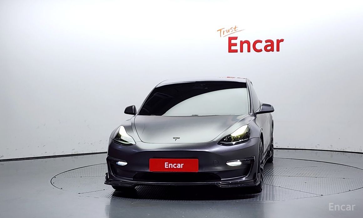 Tesla Model 3 Performance №4