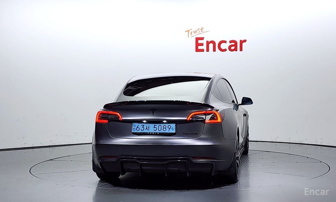 Tesla Model 3 Performance №5