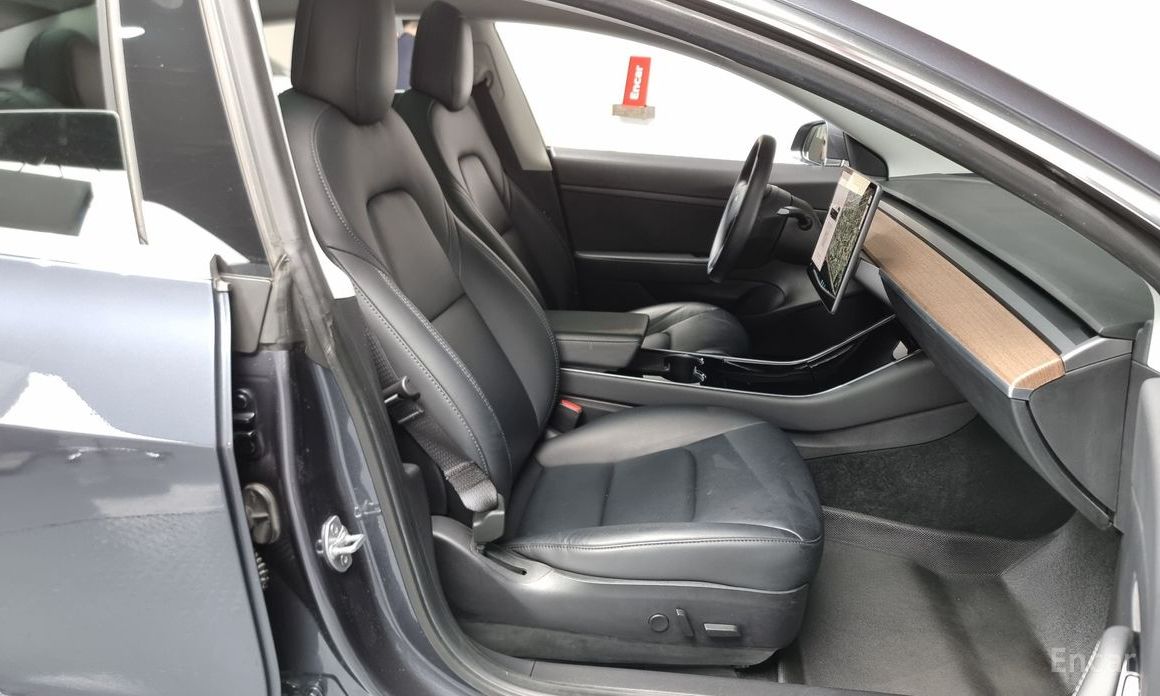 Model 3 Standard Range Plus 11