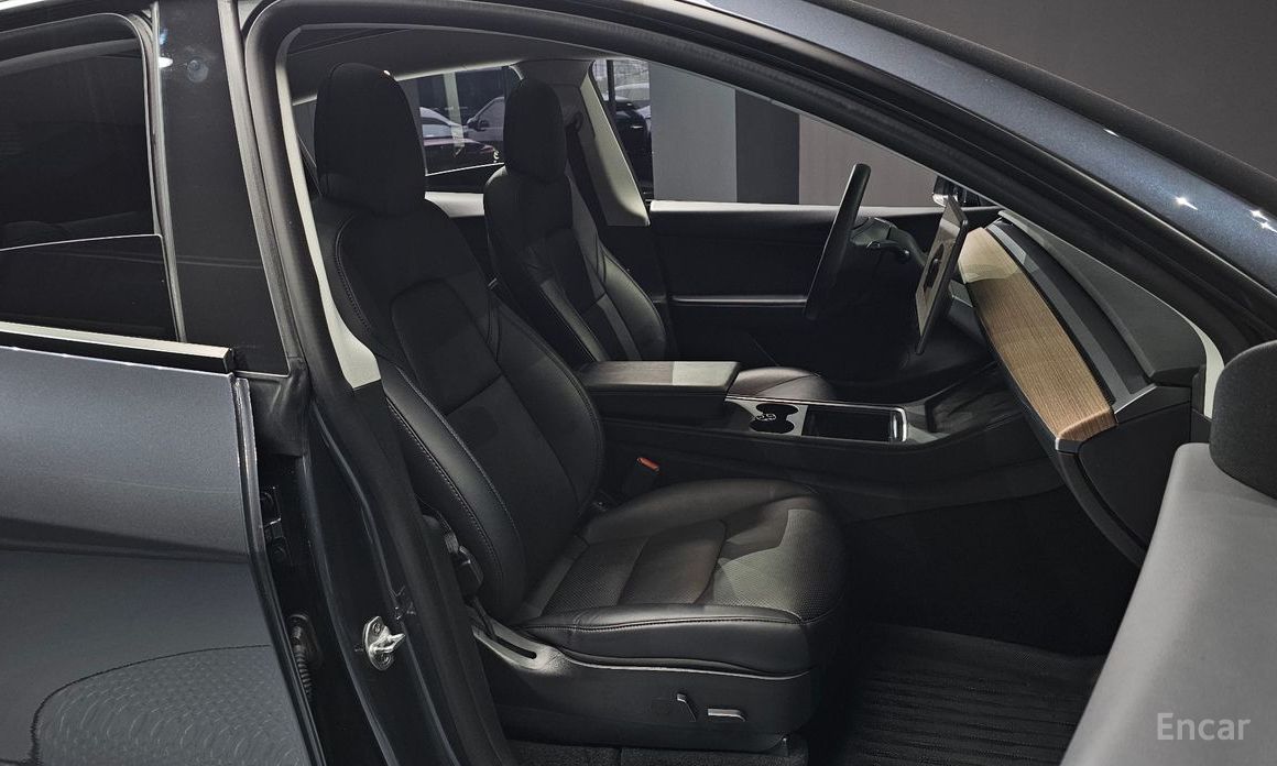 Model Y Long Range 11