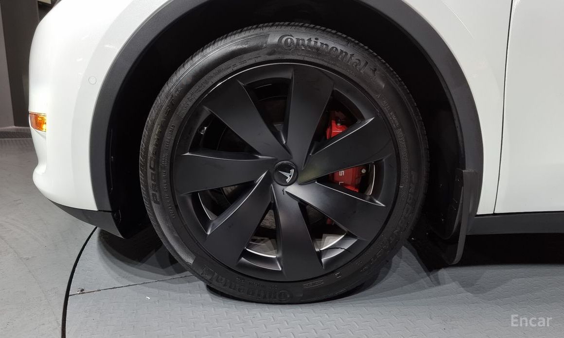 Tesla Model Y Long Range №6