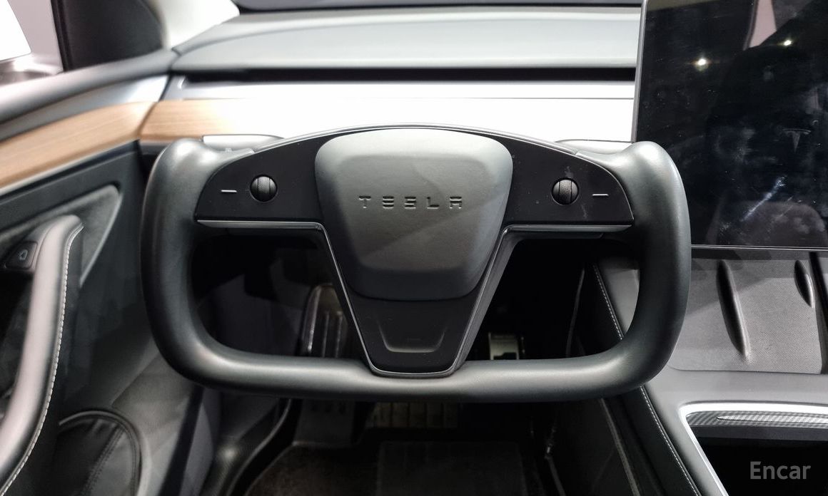 Tesla Model Y Long Range №14