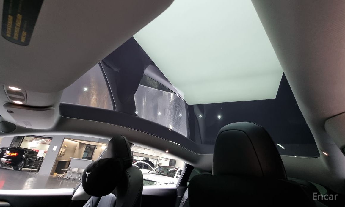 Tesla Model Y Long Range №20