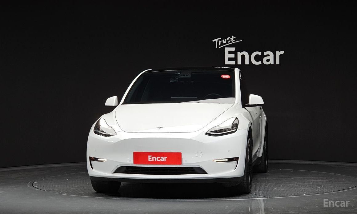 Model Y Long Range 4