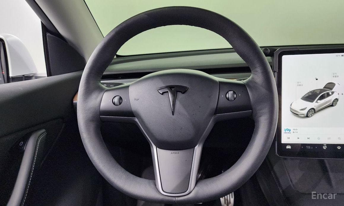 Tesla Model Y Long Range №14