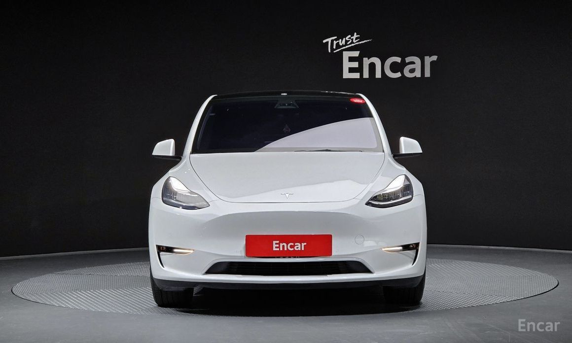 Model Y Long Range 4