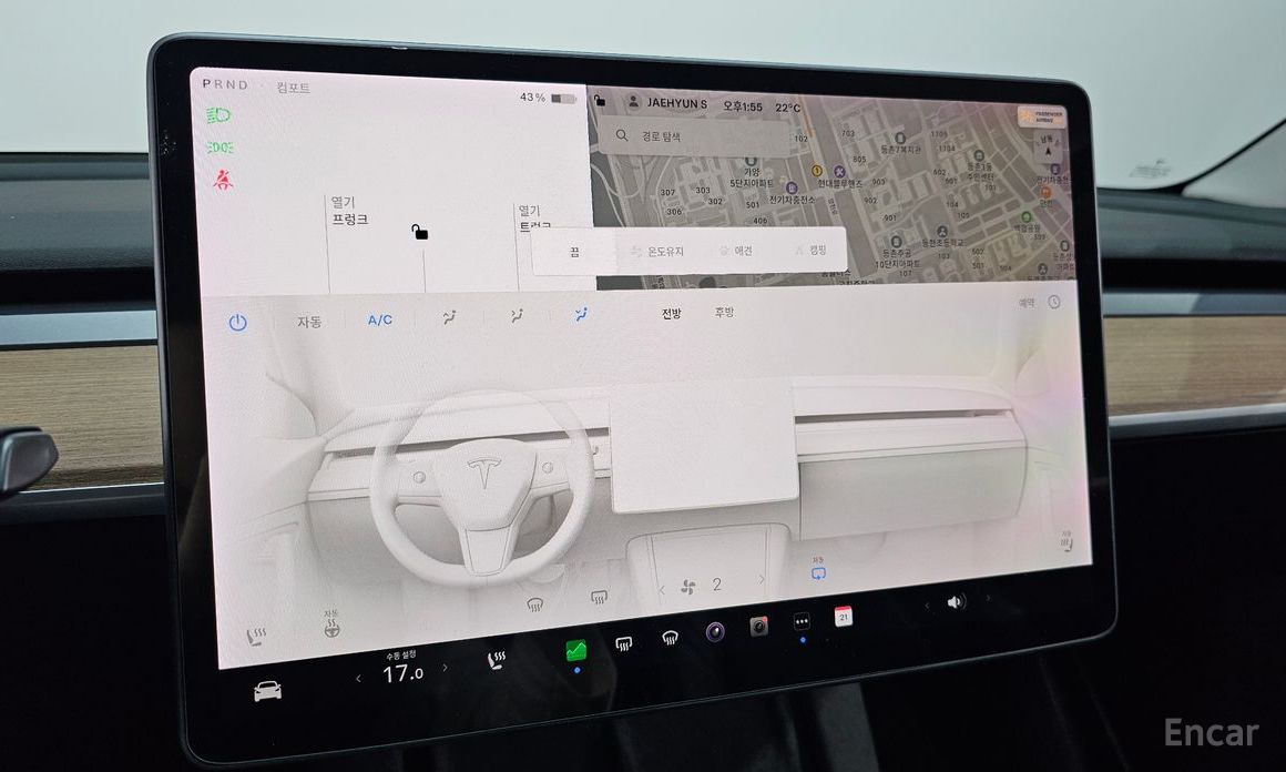 Tesla Model Y Long Range №17