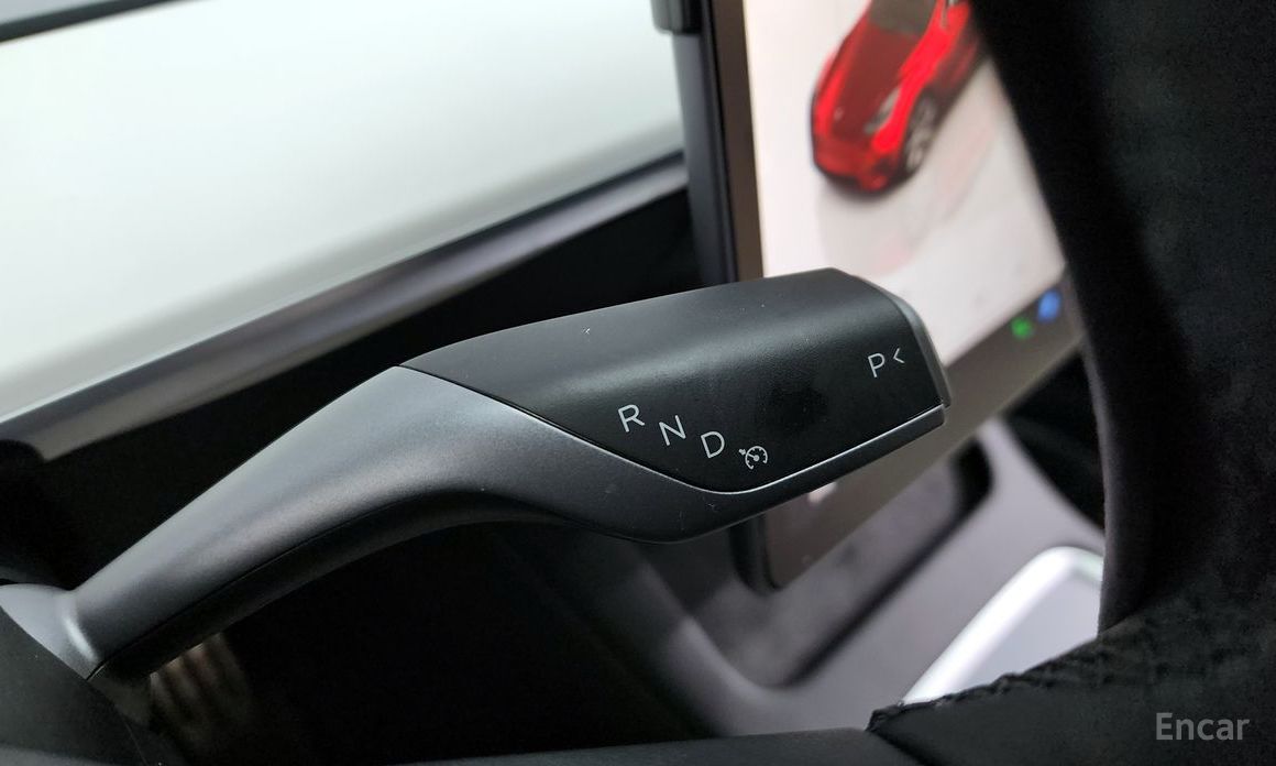 Tesla Model Y Long Range №10