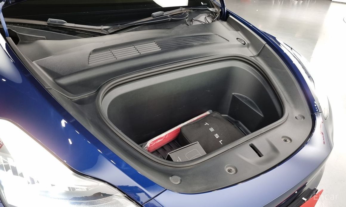 Tesla Model Y Long Range №7