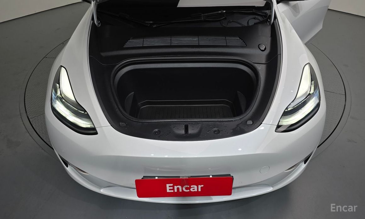 Tesla Model Y Long Range №7