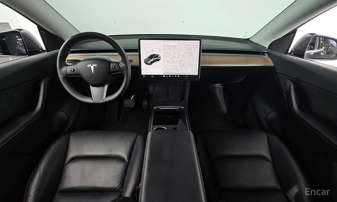 Model Y Long Range 8