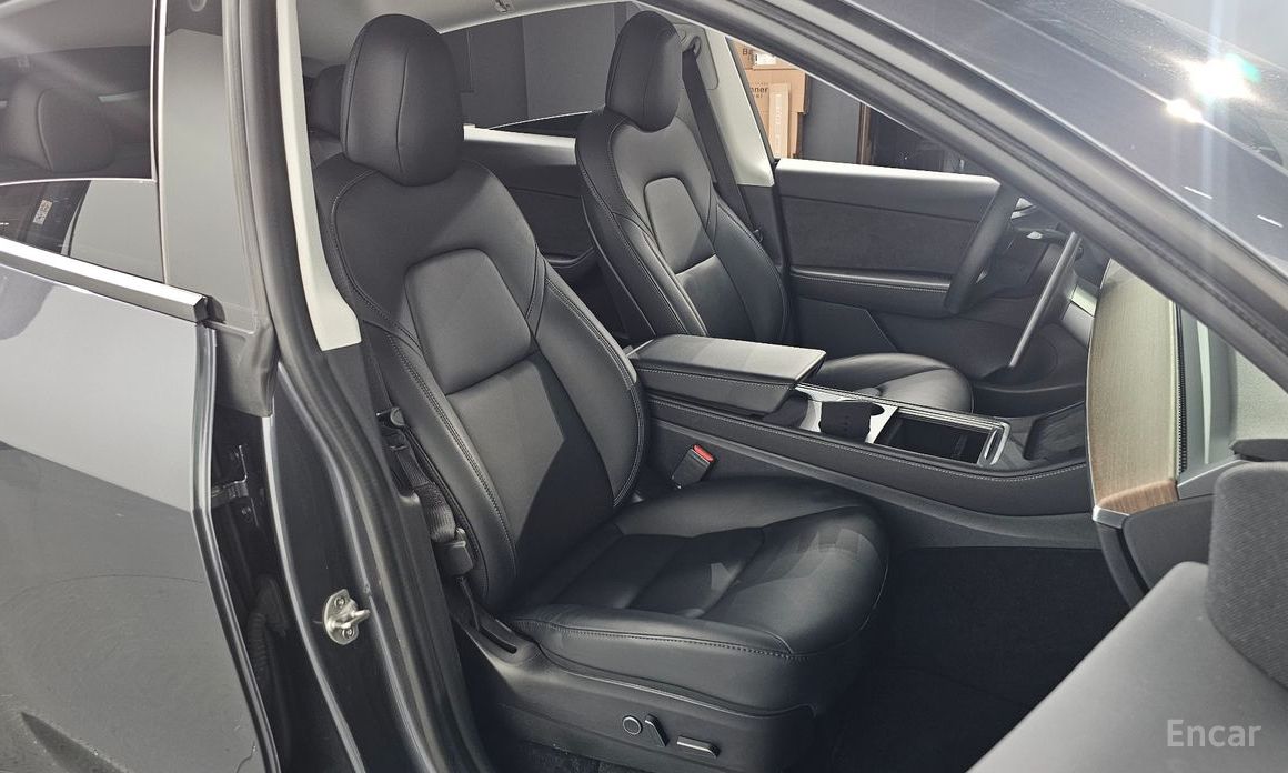 Model Y Long Range 11