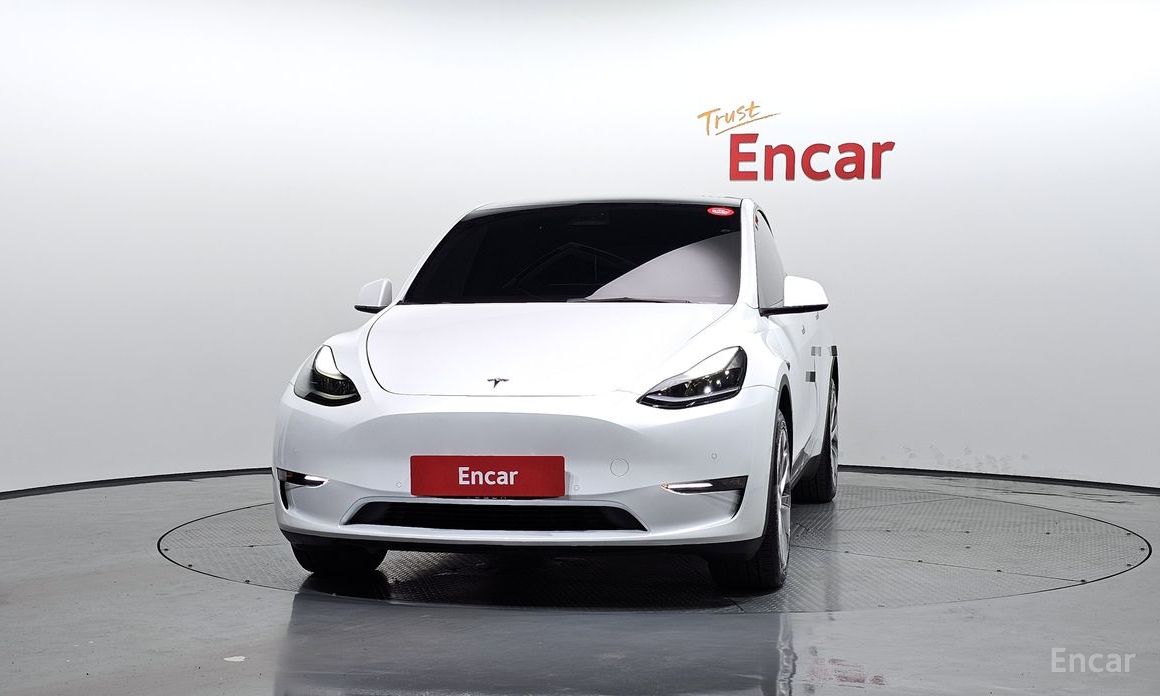 Model Y Long Range 4