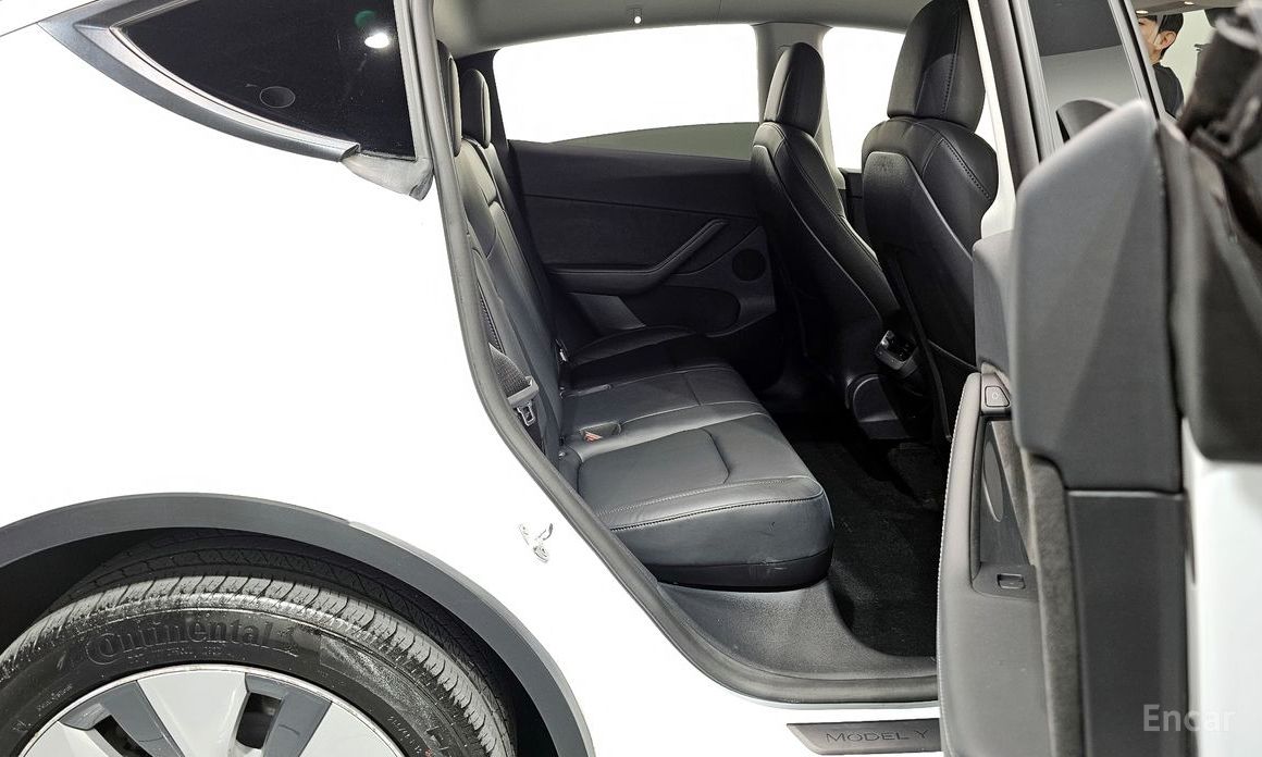 Model Y Long Range 13