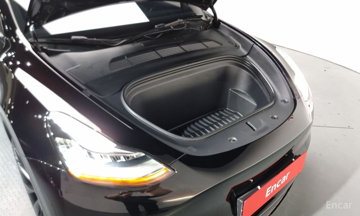 Tesla Model Y Long Range №7
