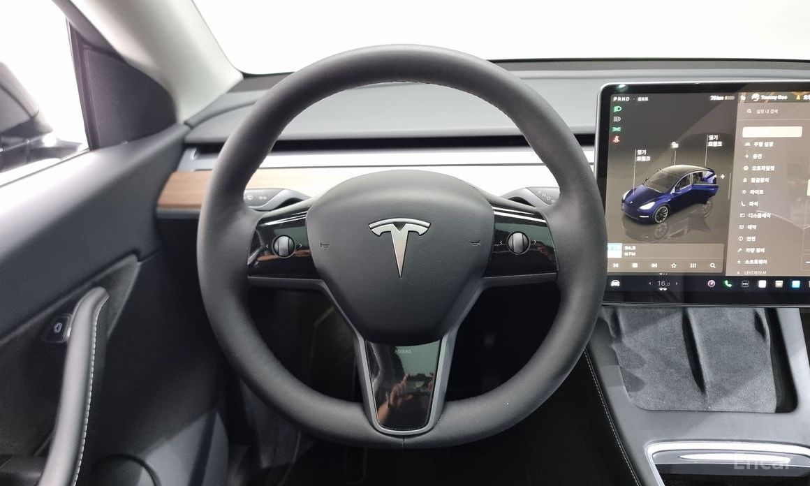 Tesla Model Y Long Range №14