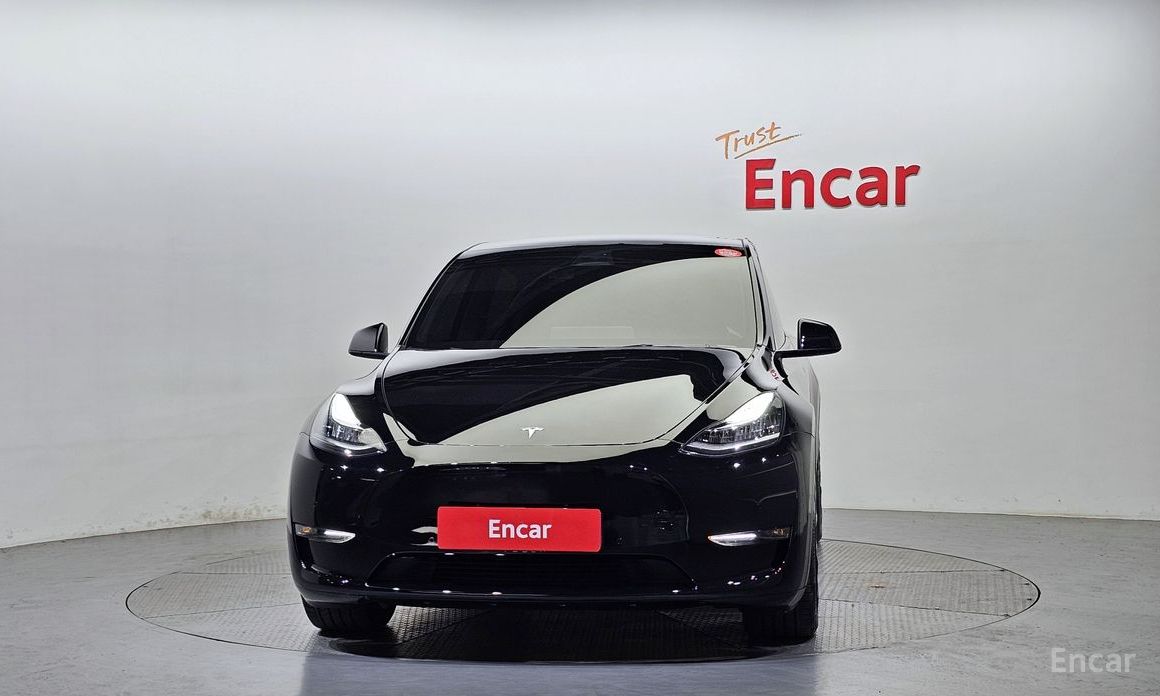 Model Y Long Range 4